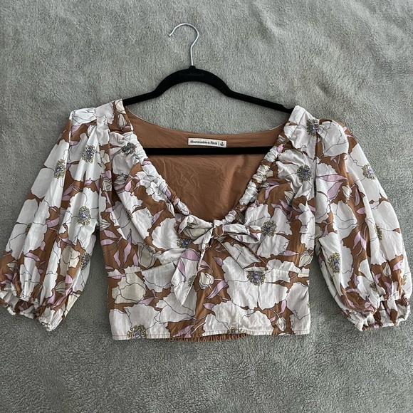 Abercrombie & Fitch Tops - Abercrombie- Pink Floral Blouse
